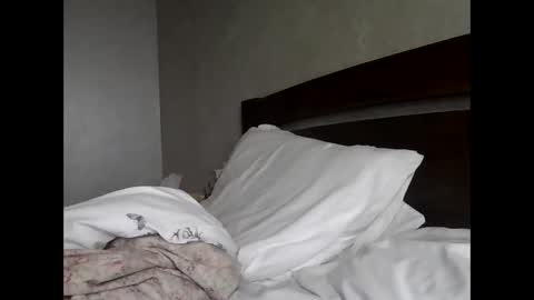 Snapshot of julianagold1 chatting on October 8, 8:02 pm julianagold1 online show from October 8, 8:02 pm