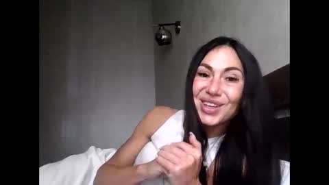Snapshot of julianagold1 chatting on October 18, 7:26 pm julianagold1 online show from October 18, 7:26 pm