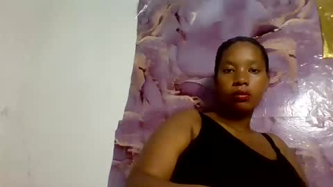 Julianah online show from July 19, 5:15 pm