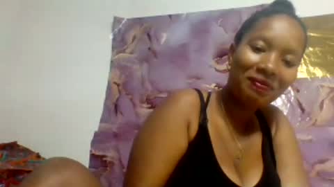 Julianah online show from July 13, 7:20 am