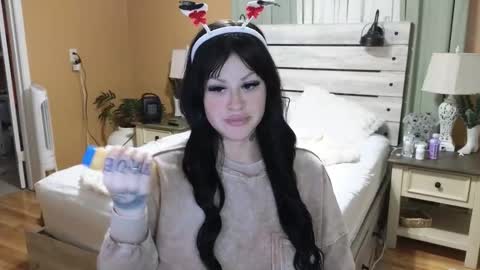 Texas Mamasita online show from December 15, 5:40 pm