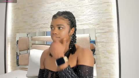 Snapshot of julianna_smith chatting on September 19, 8:08 pm ANDREA online show from September 19, 8:08 pm