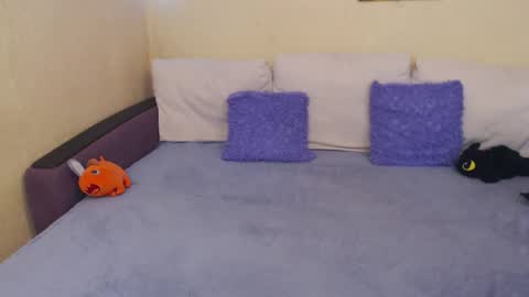 Jul online show from September 22, 3:10 pm