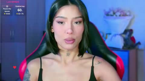 julie_turner_ online show from June 25, 7:24 am