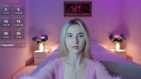 julieblazex online show from July 20, 8:53 pm