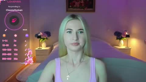 julieblazex online show from June 14, 8:20 pm