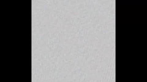 Snapshot of julieta_cortes__ chatting on December 17, 11:06 am Julieta online show from December 17, 11:06 am