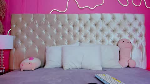 Julieta  online show from March 14, 11:55 am