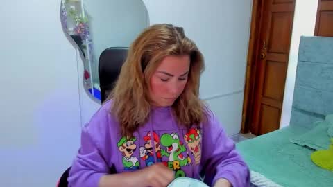 Snapshot of julieta_star69 chatting on September 15, 12:13 pm julieta_star69 online show from September 15, 12:13 pm
