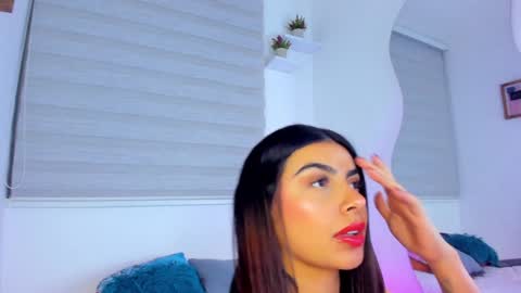 Snapshot of julietagames69 chatting on January 23, 1:51 am Julieth Gomez online show from January 23, 1:51 am