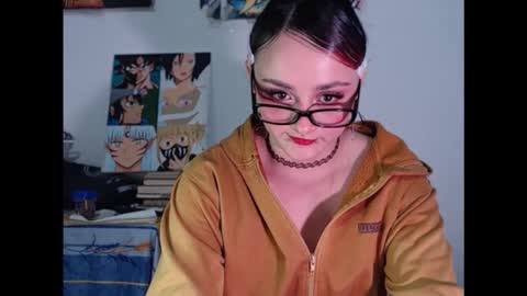 Julieta Jaguar online show from April 24, 3:15 pm