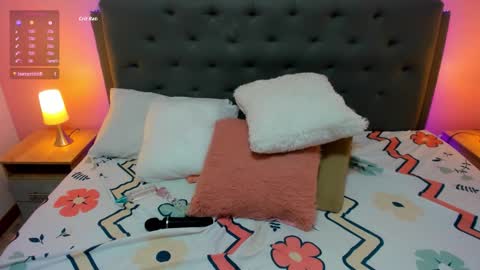 Julieth  online show from November 22, 7:16 pm