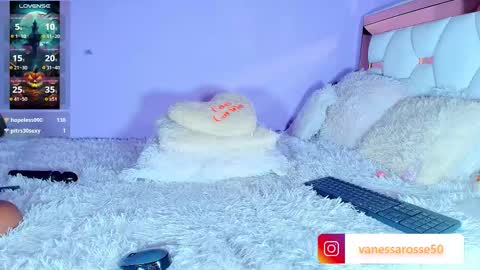 julieth rossi online show from October 25, 8:00 am