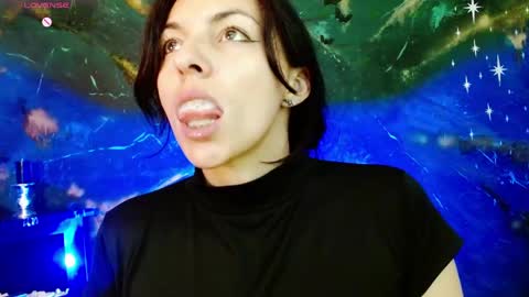    online show from May 14, 9:48 am