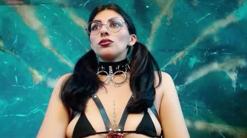 Snapshot of julieth_sex1 chatting on October 1, 3:11 am online show from October 1, 3:11 am