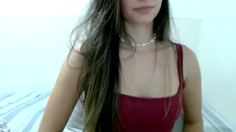 Snapshot of julietolentino_silva chatting on September 24, 12:31 am julietolentino_silva online show from September 24, 12:31 am