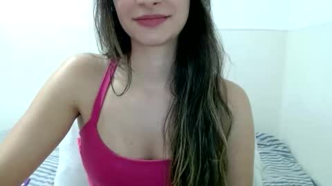 Snapshot of julietolentino_silva chatting on September 10, 11:49 pm julietolentino_silva online show from September 10, 11:49 pm