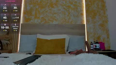 Julieta online show from April 10, 11:27 am