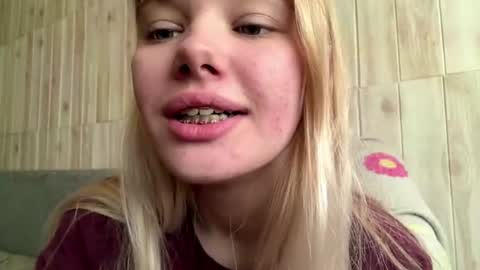 Malin online show from July 2, 4:40 am