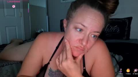 Juli Monroe online show from November 2, 2:04 am