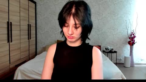 Snapshot of julissweet chatting on January 18, 7:38 am Asmodeus online show from January 18, 7:38 am