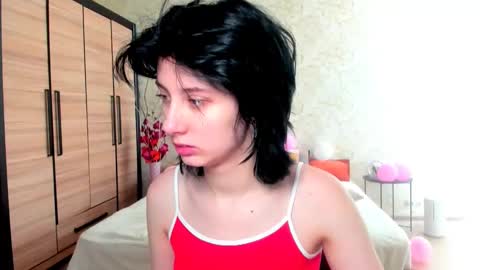 Snapshot of julissweet chatting on March 1, 7:19 am Asmodeus online show from March 1, 7:19 am