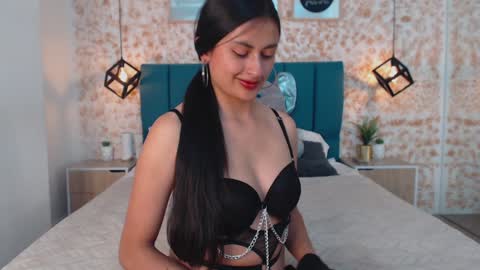 Snapshot of july_gh chatting on December 16, 8:58 pm Julietha online show from December 16, 8:58 pm