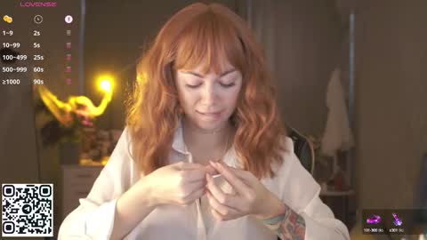 Snapshot of justbarbie chatting on October 14, 9:34 am Alexa online show from October 14, 9:34 am