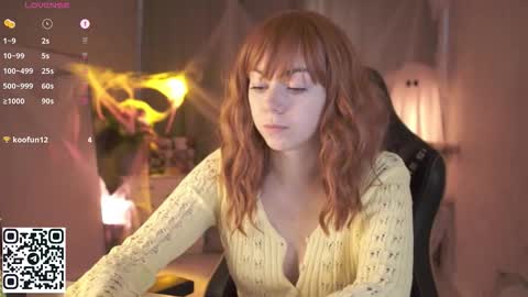 Snapshot of justbarbie chatting on October 17, 10:07 am Alexa online show from October 17, 10:07 am