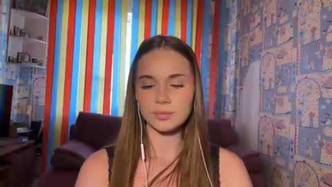 Melissa online show from July 15, 10:31 am