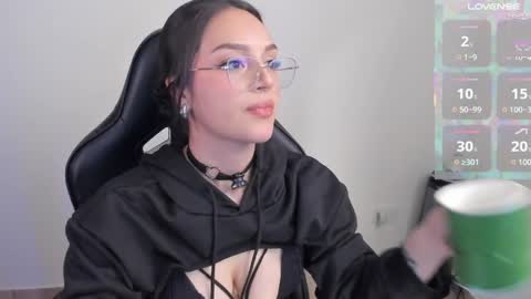 jxssicax online show from May 17, 1:05 am