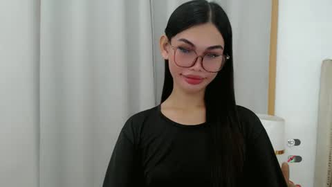 Snapshot of kaamy_dake chatting on October 4, 4:00 pm KAAMY online show from October 4, 4:00 pm