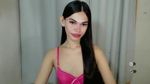 Snapshot of kaamy_dake chatting on February 22, 4:04 pm KAAMY online show from February 22, 4:04 pm