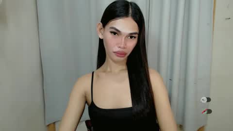 Snapshot of kaamy_dake chatting on February 19, 6:10 pm KAAMY online show from February 19, 6:10 pm