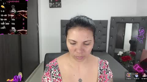 Snapshot of kaarlaa_ chatting on January 3, 4:06 pm Karla online show from January 3, 4:06 pm