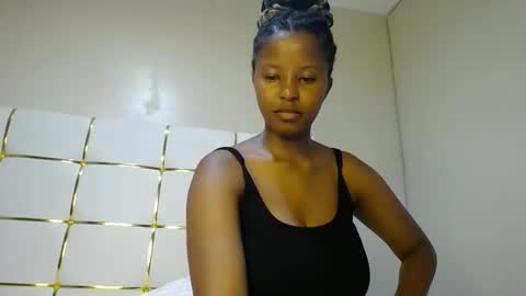 Snapshot of kadime001 chatting on February 17, 5:55 pm kadime online show from February 17, 5:55 pm