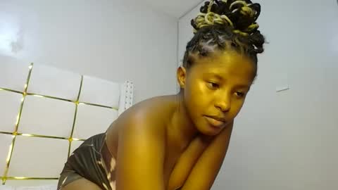 Snapshot of kadime001 chatting on February 3, 2:58 am kadime online show from February 3, 2:58 am
