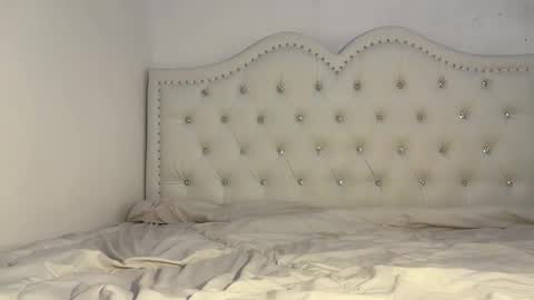 kai online show from March 17, 8:18 am