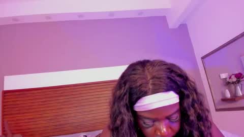 kaiavalentine online show from March 7, 12:17 am