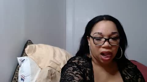 Kai Divine online show from July 20, 3:20 am