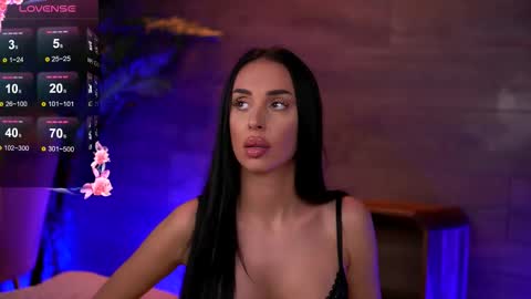 Kaira online show from October 25, 6:59 pm