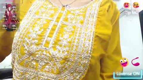 Kaira online show from June 8, 2:51 pm