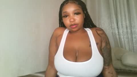 Snapshot of kakey_love chatting on February 17, 6:20 am kakey love online show from February 17, 6:20 am