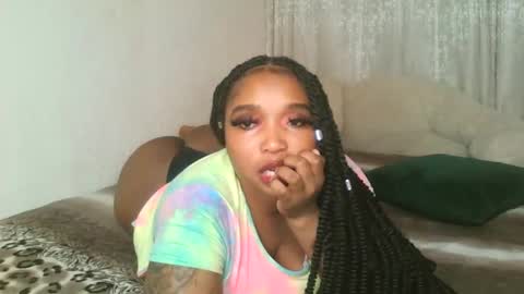 Snapshot of kakey_love chatting on January 8, 3:28 pm kakey love online show from January 8, 3:28 pm