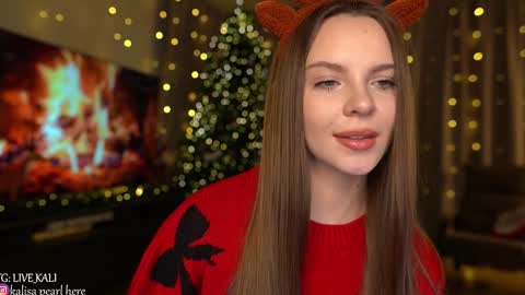Snapshot of kalisa_pearl chatting on December 25, 4:43 pm Please call me Kalisa online show from December 25, 4:43 pm