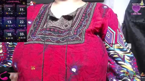 Snapshot of kalpananaisha_ chatting on December 26, 10:05 am Alisha online show from December 26, 10:05 am