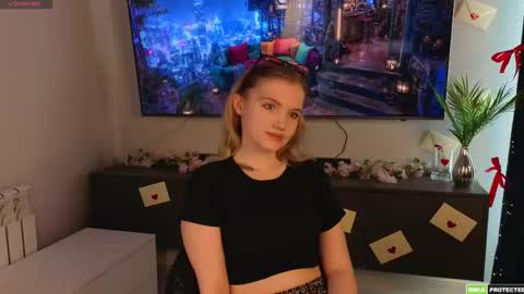Emily online show from May 18, 6:08 am