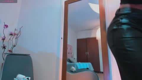    online show from June 27, 1:17 pm