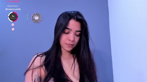 Kamila Betancourt online show from July 3, 12:00 pm