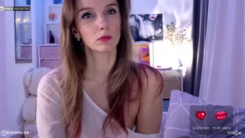 Julia online show from February 17, 12:32 am